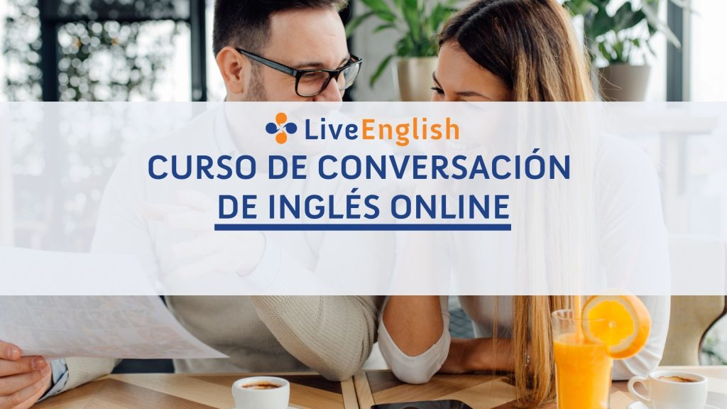 Profesional adulto en clase de conversación de inglés online con un profesor nativo de Live English